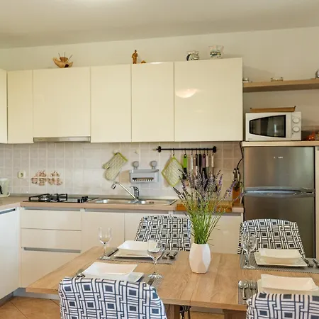 Fuer 4 Personen Ca 50 Qm In Rogocana, Istrien Bucht Von Rasa Apartment Labin (Istria)